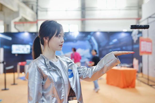 金年会金字招牌在线入口另有2天！没去杭州这个AI机械人酷玩乐土的你要抓紧了(图4)